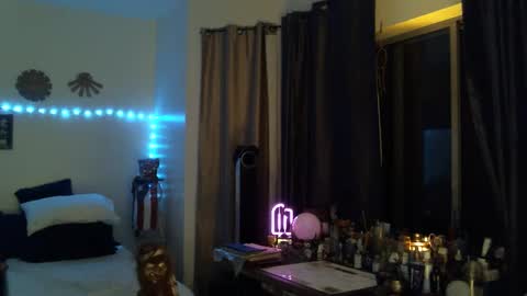 PMS online show from 09.30.25