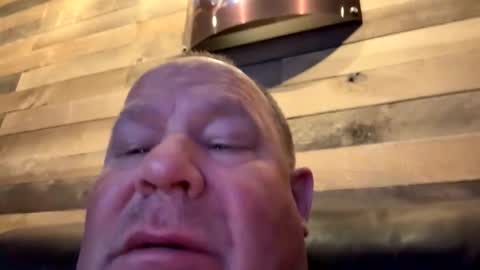 icanmakeyousquirt69 online show from 04.24.26