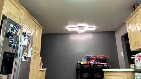 icanmakeyousquirt69 online show from 05.28.26