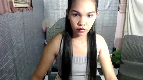 Snapshot of ice_creamyummy25 chatting on 03.01.25 im NORMA online show from 03.01.25
