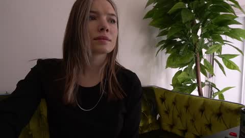 Danielle online show from 01.27.25