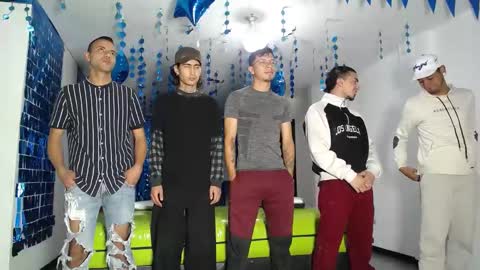 Snapshot of icevermilk chatting on 03.01.25 THOMAS AND DAMIAND online show from 03.01.25