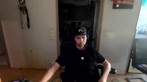 Snapshot of ich7722 chatting on 04.08.26 ich7722 online show from 04.08.26