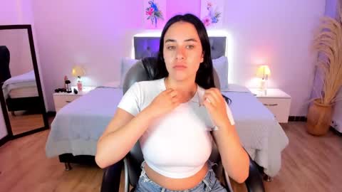 Snapshot of icysweetcam chatting on 02.28.26 Icy online show from 02.28.26