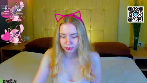Snapshot of ida_lewiss chatting on 04.28.26 Ida online show from 04.28.26