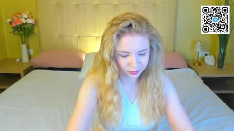 Snapshot of ida_lewiss chatting on 05.09.26 Ida online show from 05.09.26