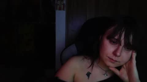 idamilliscent online show from 03.17.26