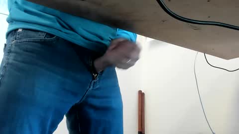 Snapshot of idfunguy2023 chatting on 01.17.25 idfunguy2023 online show from 01.17.25