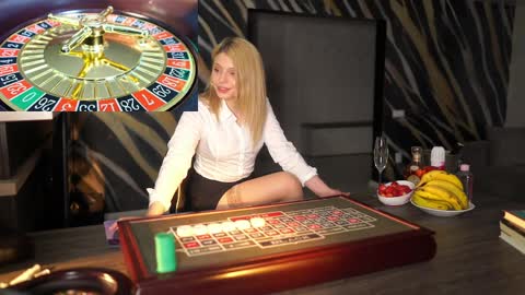 Little Flower online show from 04.04.26