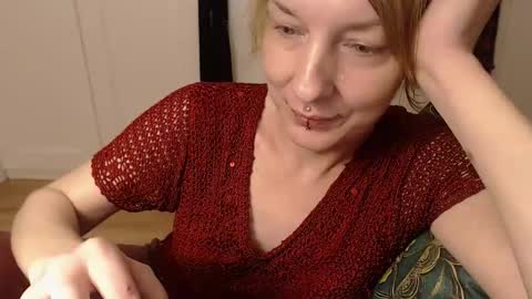 Snapshot of ifk_donkeysfr chatting on 12.05.25 Ifk Donkeys online show from 12.05.25
