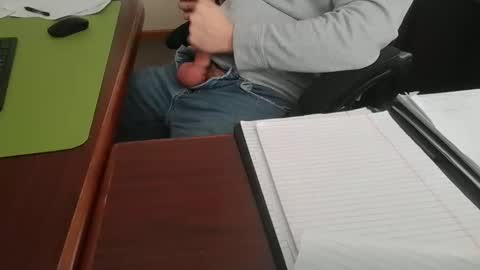 Hung office Stud online show from 02.24.25