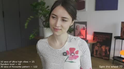 Snapshot of ifyouleave chatting on 05.14.26 Belle online show from 05.14.26