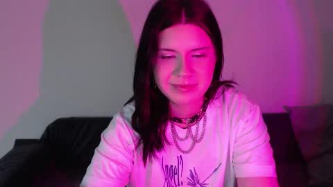 Vella online show from 09.09.25