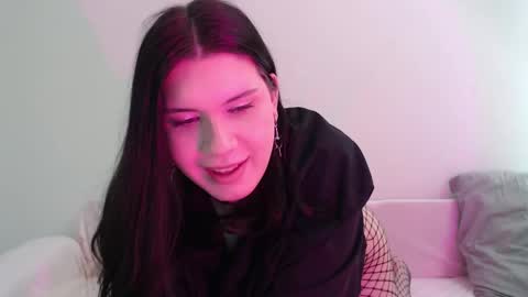 Vella online show from 09.27.25