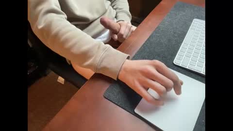 Snapshot of ijsthee chatting on 02.13.25 icet online show from 02.13.25