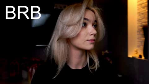 Snapshot of ileanacampbel chatting on 09.15.25 ileanacampbel online show from 09.15.25