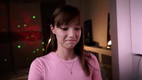 Snapshot of ileanacampbel chatting on 10.29.25 ileanacampbel online show from 10.29.25