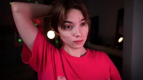 Snapshot of ileanacampbel chatting on 10.31.25 ileanacampbel online show from 10.31.25