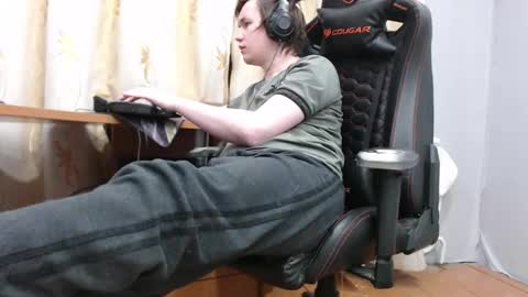 Snapshot of iliaskrisloveee chatting on 03.08.26 lord online show from 03.08.26