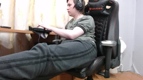 Snapshot of iliaskrisloveee chatting on 03.08.26 lord online show from 03.08.26