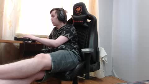 Snapshot of iliaskrisloveee chatting on 03.16.26 lord online show from 03.16.26