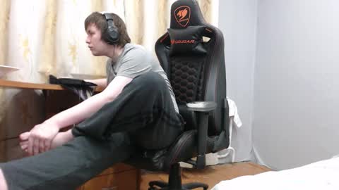 Snapshot of iliaskrisloveee chatting on 03.18.26 lord online show from 03.18.26