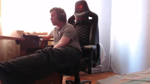 Snapshot of iliaskrisloveee chatting on 03.21.26 lord online show from 03.21.26