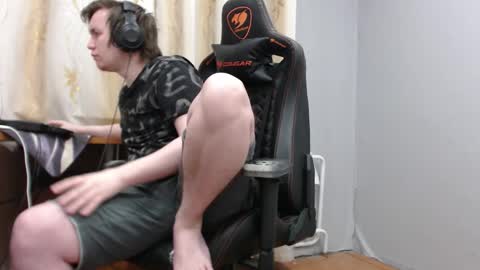 Snapshot of iliaskrisloveee chatting on 03.25.26 lord online show from 03.25.26