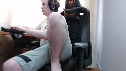 Snapshot of iliaskrisloveee chatting on 03.30.26 lord online show from 03.30.26