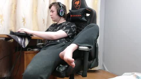 Snapshot of iliaskrisloveee chatting on 04.01.26 lord online show from 04.01.26