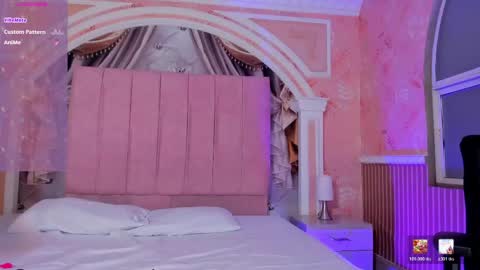 LILY online show from 04.17.26