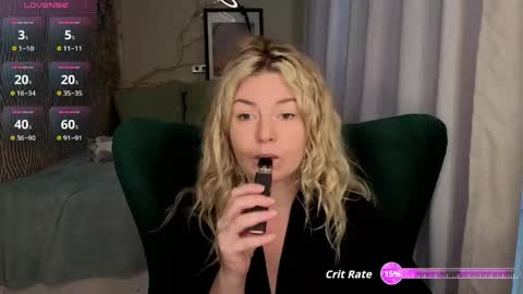 Snapshot of illuminea chatting on 05.02.26 Jenny online show from 05.02.26