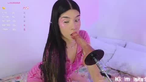 Isa Vasquez  online show from 04.06.26