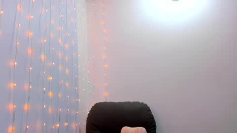 Snapshot of im_anna_ chatting on 02.28.25 im_anna_ online show from 02.28.25