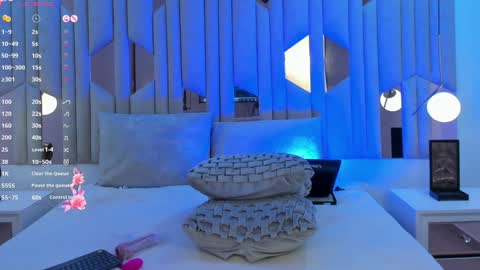 Snapshot of im_caro chatting on 12.24.24 Caro online show from 12.24.24