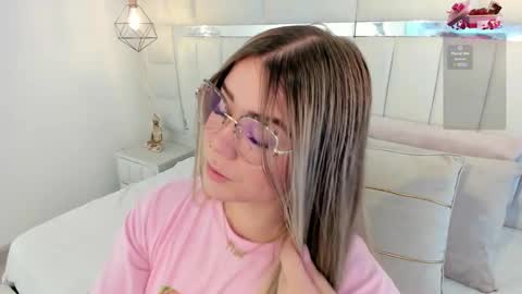 DAHLIA online show from 03.11.25