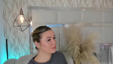 DAHLIA online show from 12.03.25