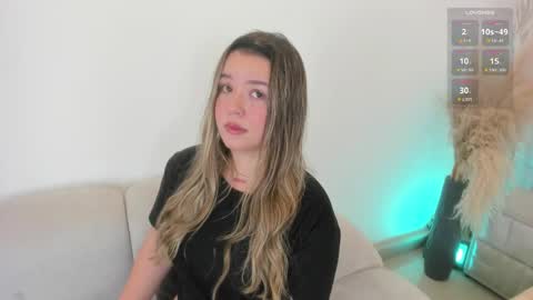 DAHLIA online show from 04.08.26