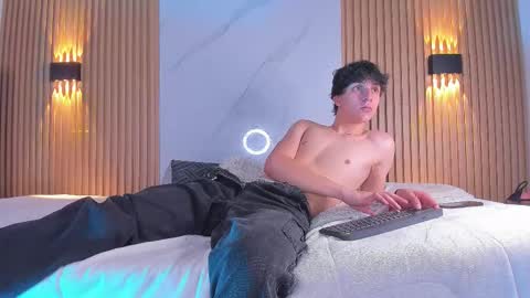 Snapshot of im_daren chatting on 11.27.25 daren online show from 11.27.25