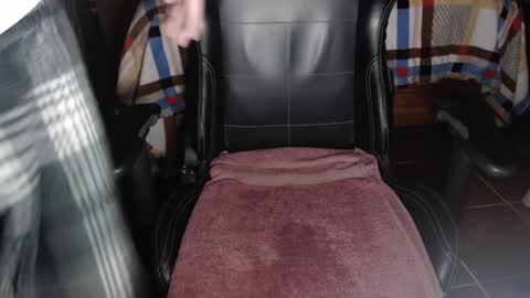 Snapshot of im_dave21 chatting on 10.22.25 im_dave21 online show from 10.22.25