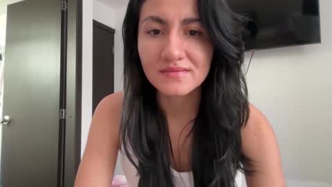 Snapshot of im_dayana chatting on 01.11.25 instagram online show from 01.11.25