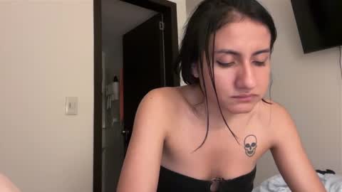 Snapshot of im_dayana chatting on 11.15.25 instagram online show from 11.15.25