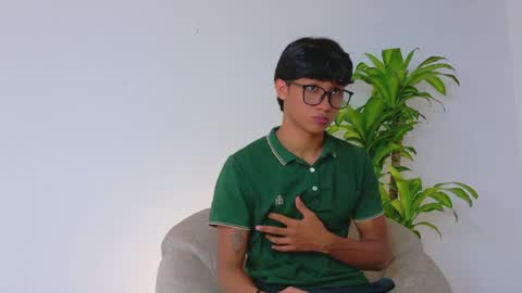 Snapshot of im_erick chatting on 05.23.26 Erick online show from 05.23.26