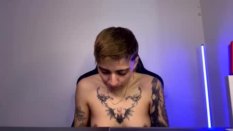 Laia online show from 02.25.25