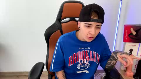 Laia online show from 02.28.25