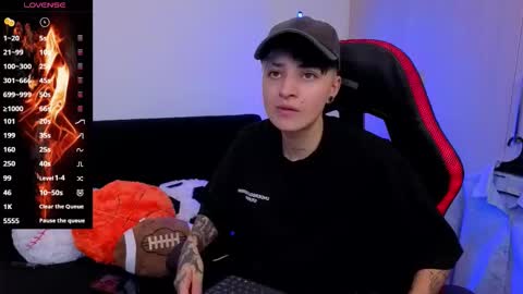 Laia online show from 11.29.25