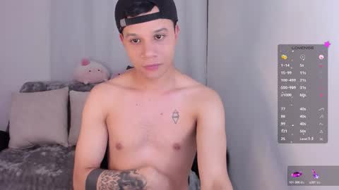 Snapshot of im_marco chatting on 12.16.25 Marco online show from 12.16.25