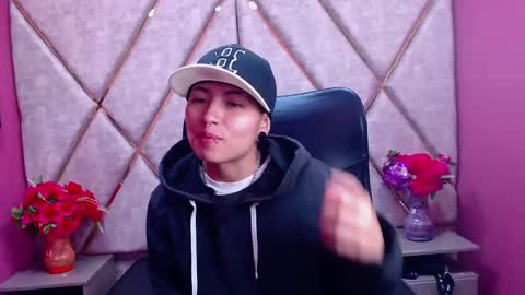 Snapshot of im_mathias chatting on 02.01.25 mathias online show from 02.01.25