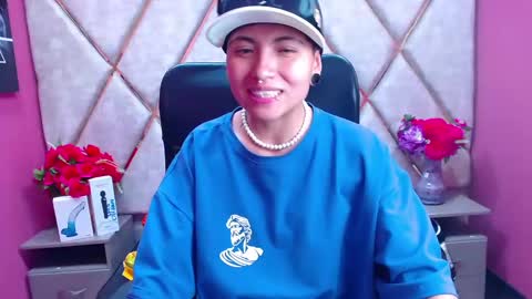 Snapshot of im_mathias chatting on 02.04.25 mathias online show from 02.04.25