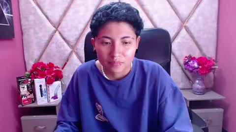 Snapshot of im_mathias chatting on 02.14.25 mathias online show from 02.14.25